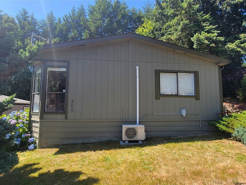 1st image of 869 Mahogany Lane NW