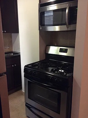 Rented by NY Casa Group | media 26