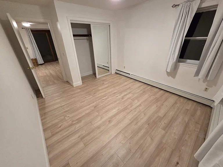 27 West St #1 — Photo 8