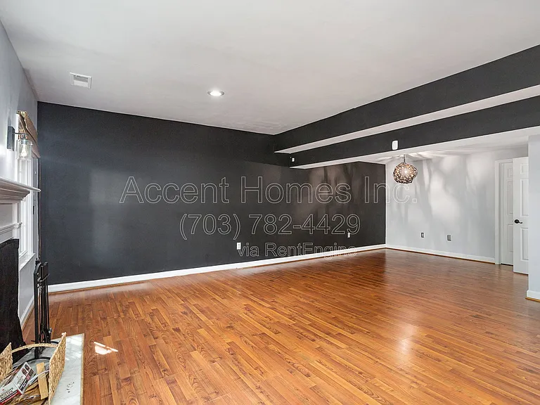 6107 Summer Park Ln — Photo 21