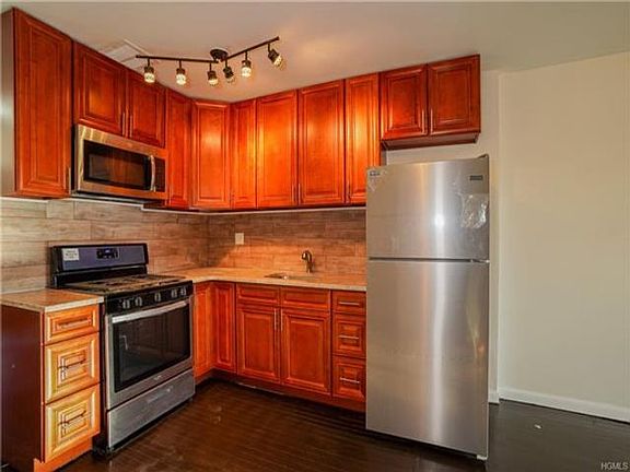 4th image of 4116 De Reimer Ave Floor 3