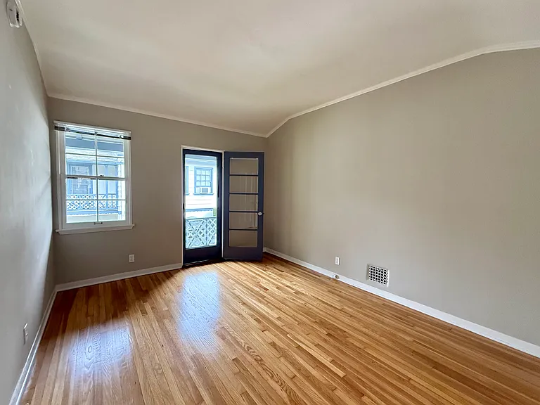 4044 Los Feliz Blvd #54-1/2 — Photo 15