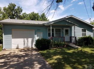 1814 Edwards St, Burlington, IA 52601