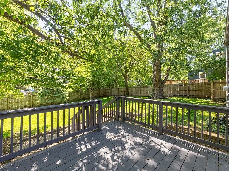 6739 Roe Ave — Photo 33