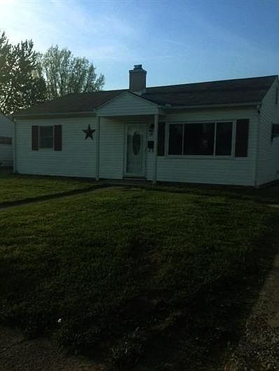 1st image of 19 Westport Dr