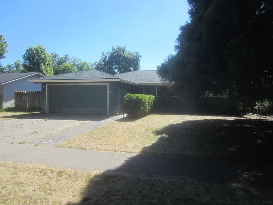 1st image of 228 Teakwood Dr