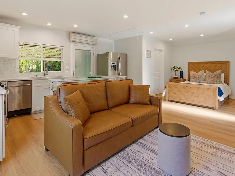 132 N Carson Rd #A — Photo 10