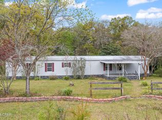 1240 Dragonfly Ln, Chipley, FL 32428
