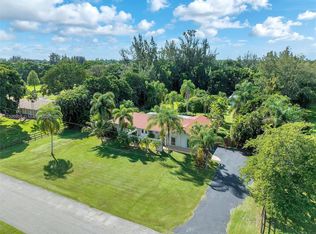 5015 SW 195th Ter, Southwest Ranches, FL 33332