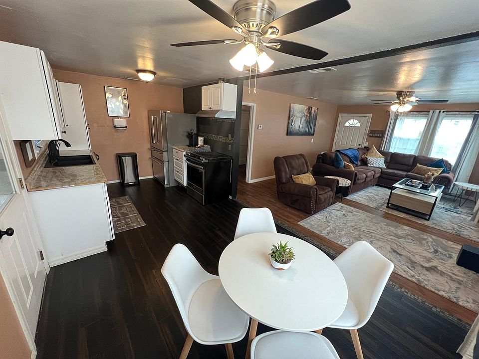 Kitchen and living room