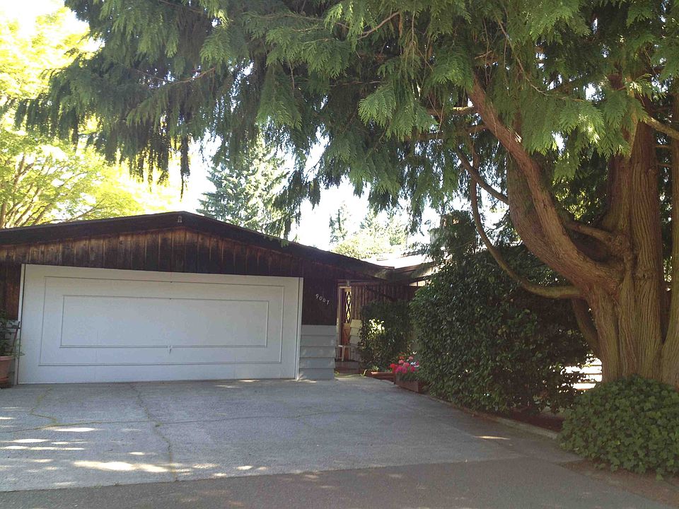 2nd image of 9007 32nd Ave NE