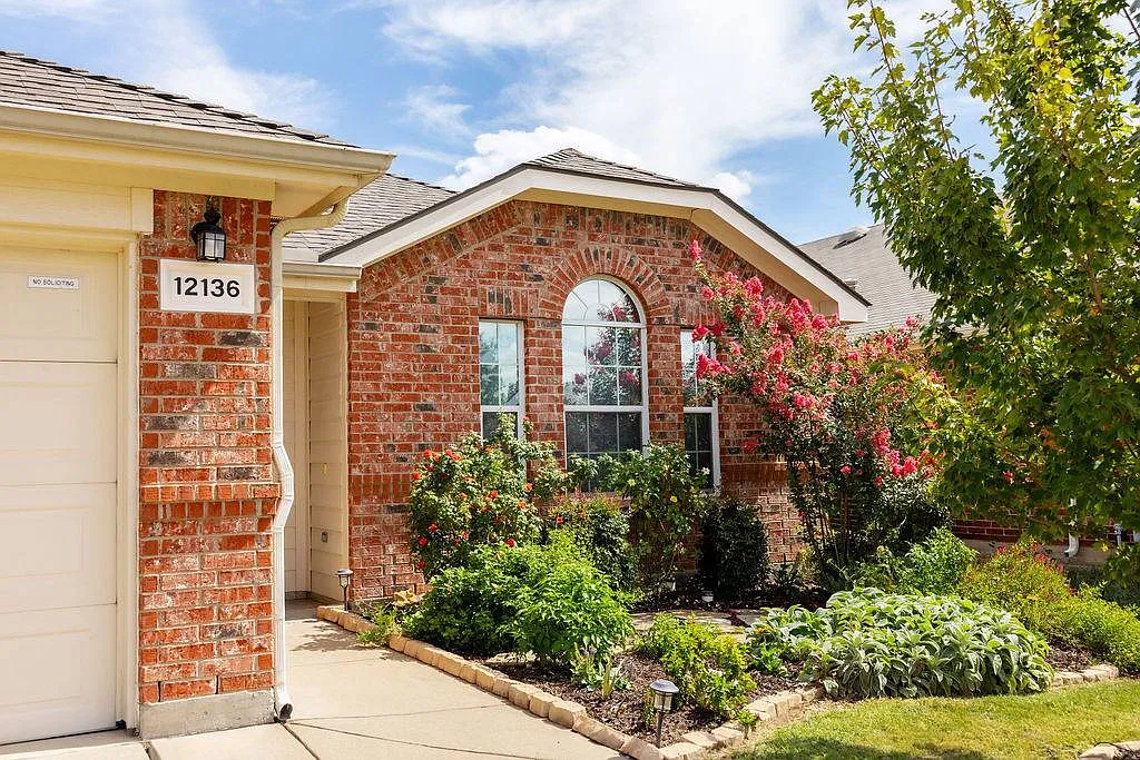 12136 Lamington Dr in Keller, TX 76244 — Photo 1