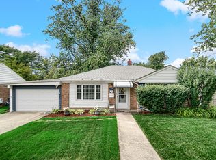 17554 Howe Ave, Homewood, IL 60430