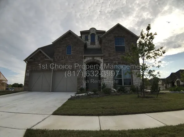 5913 Richmond Dr, North Richland Hills, TX 76180