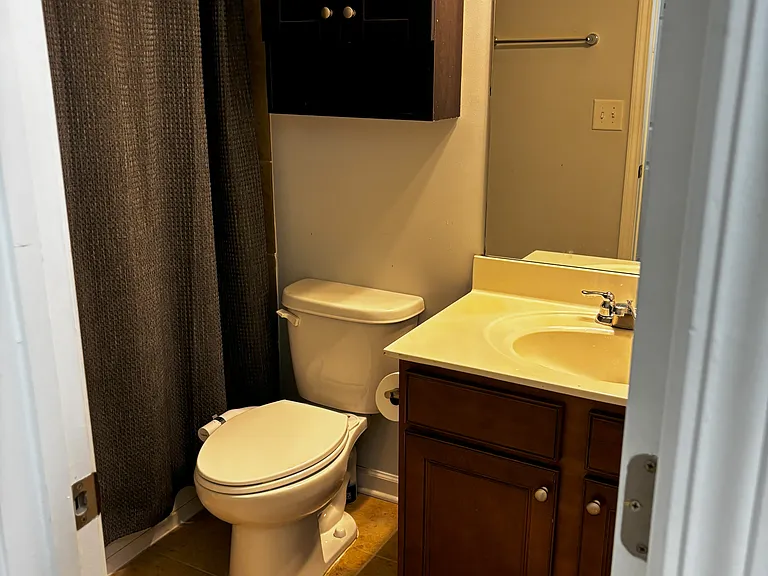 5600 Moresby Ct — Photo 38