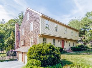 15 Whitney Woods Ln, Cohasset, MA 02025