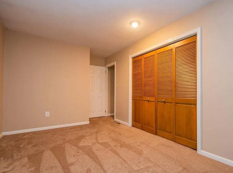 1108 Glendale St — Photo 19