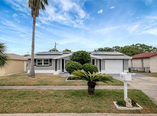 1516 Roundtree Rd, Holiday, FL 34690