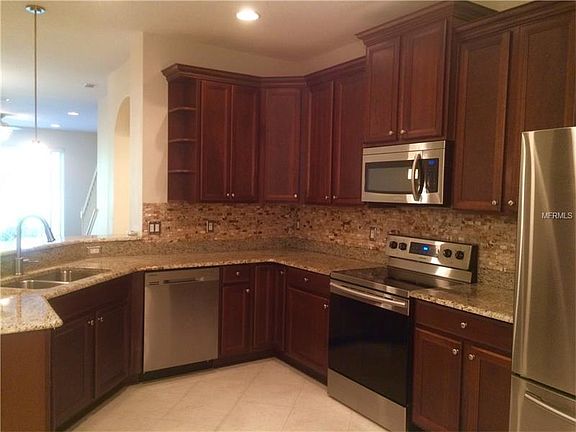5th image of 12668 Silverdale St