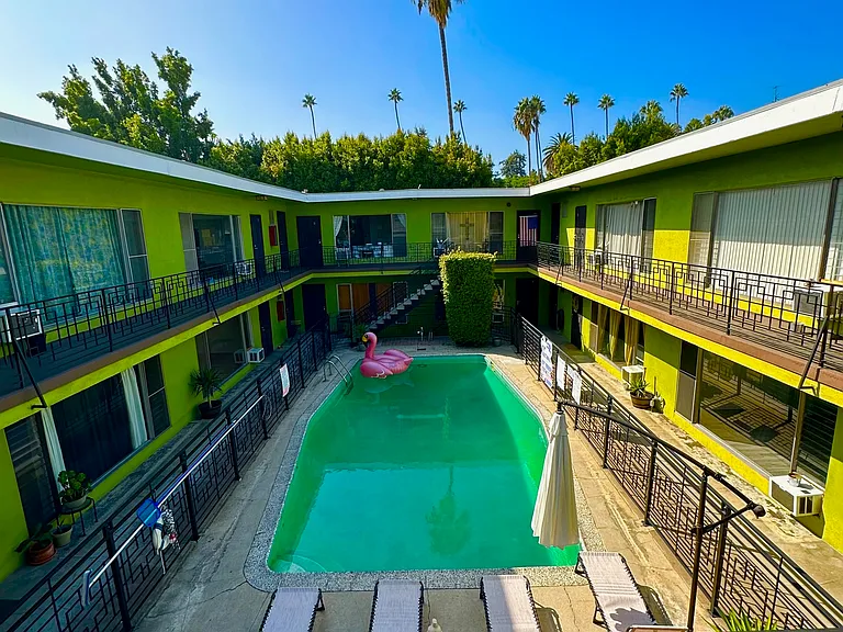 1845 Canyon Dr #12 — Photo 17