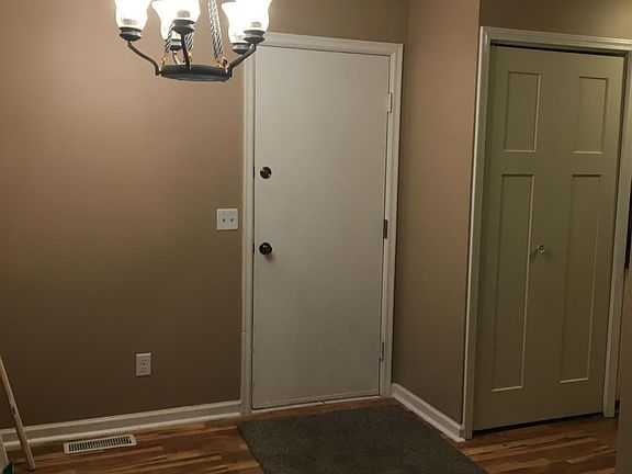 5th image of 6423 84th Ct N