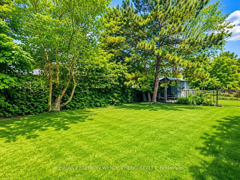 284 Wilmington Ave #LOWER — Photo 19