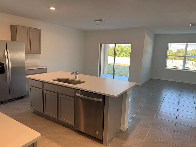 7232 Broad River Ave — Photo 8
