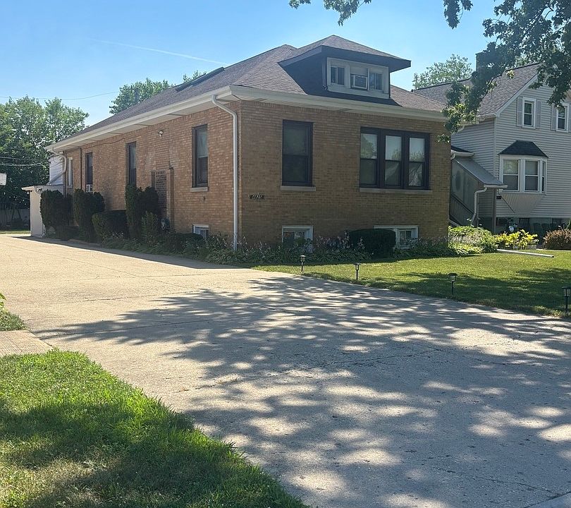 1st image of 4825 W Jarlath St