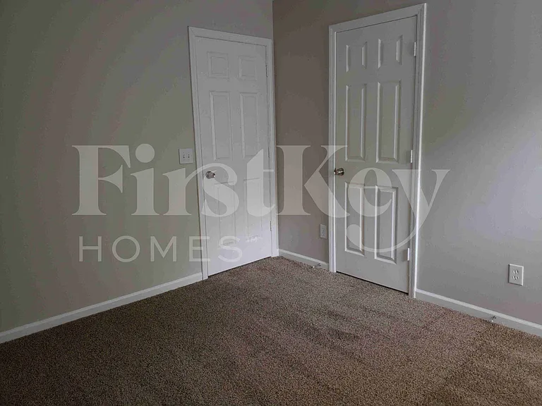 3760 Thornaby Cir — Photo 24