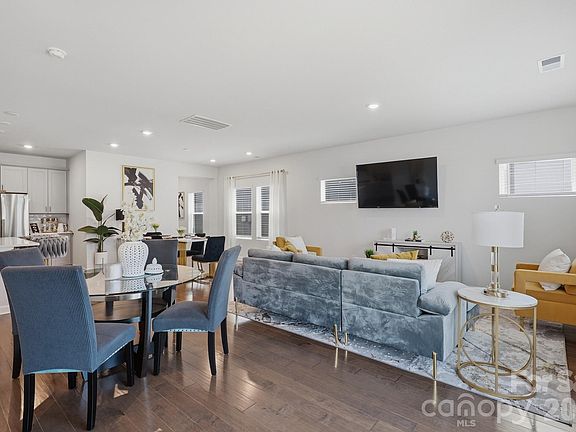 2nd image of 571 Palmarosa St #130