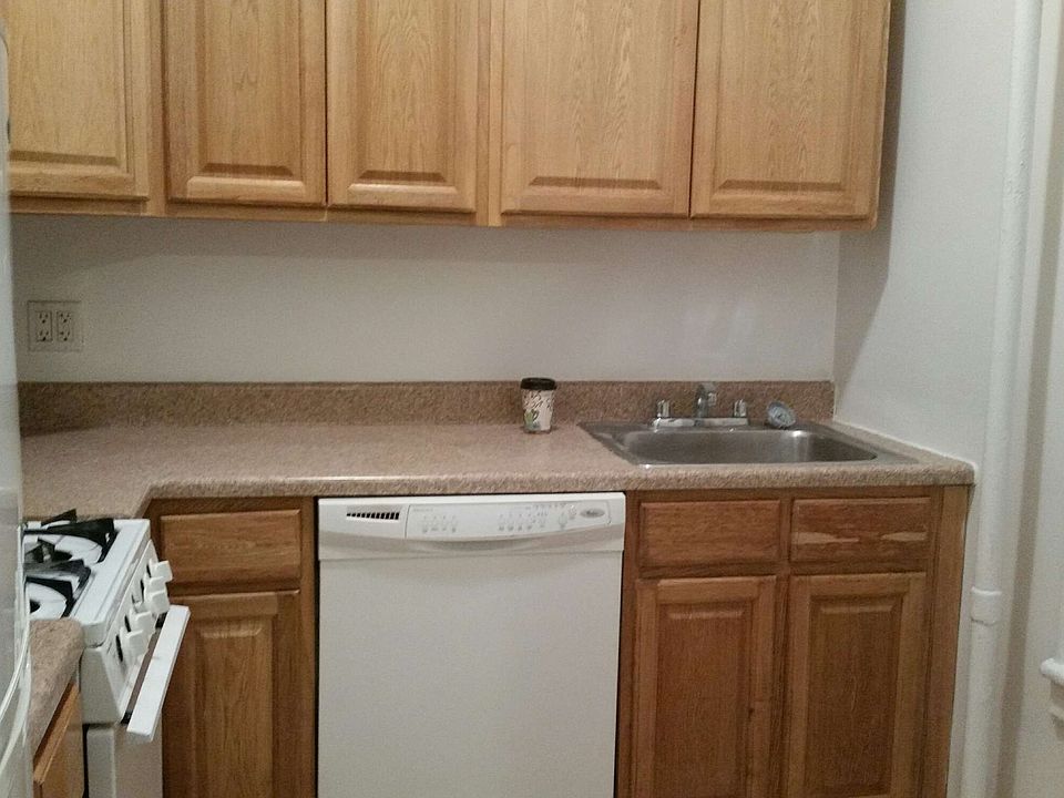 1st image of 107 W 106th St APT 1C