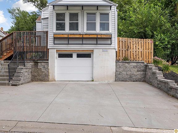 5th image of 1111 S 64th Ave