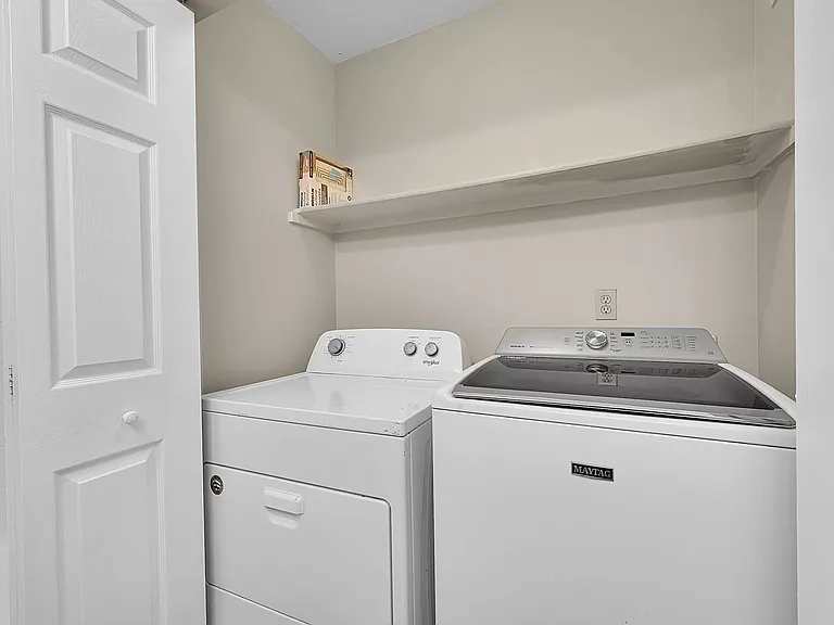 7732 Middle Bay Way — Photo 24