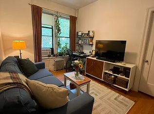 525 4th St #R4, Brooklyn, NY 11215