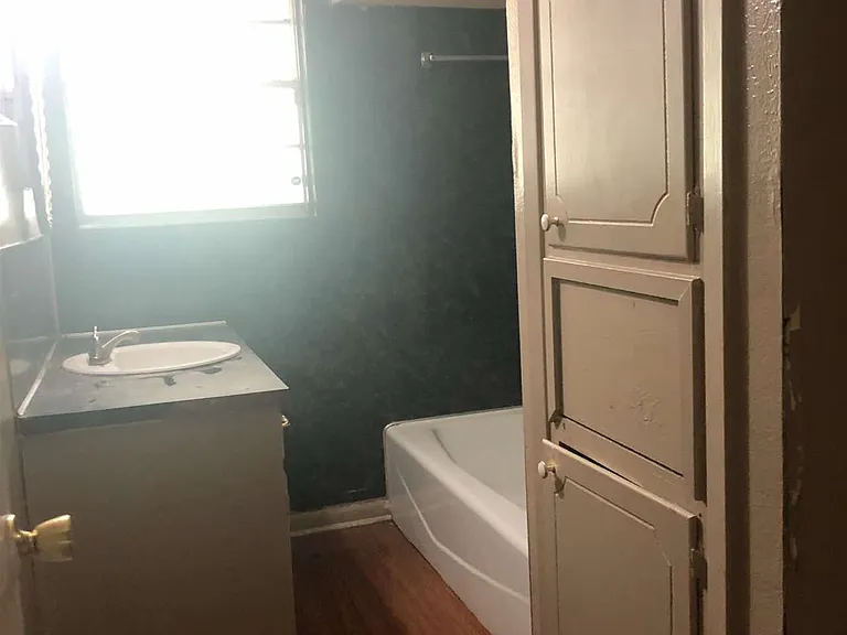 4004 Lee Ct — Photo 6