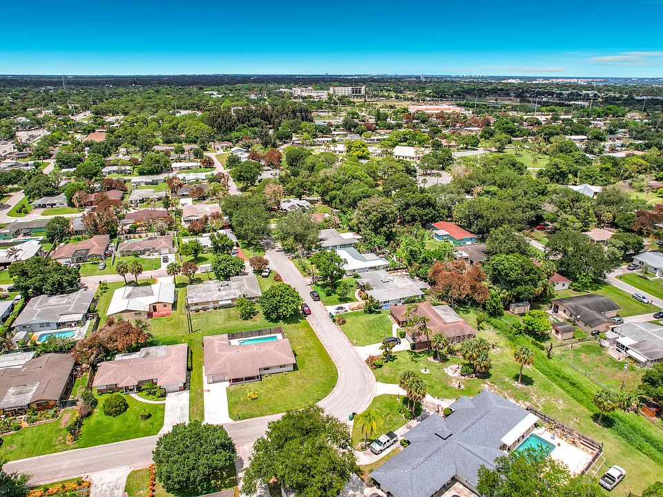 1st image of 2402 Newport Drive