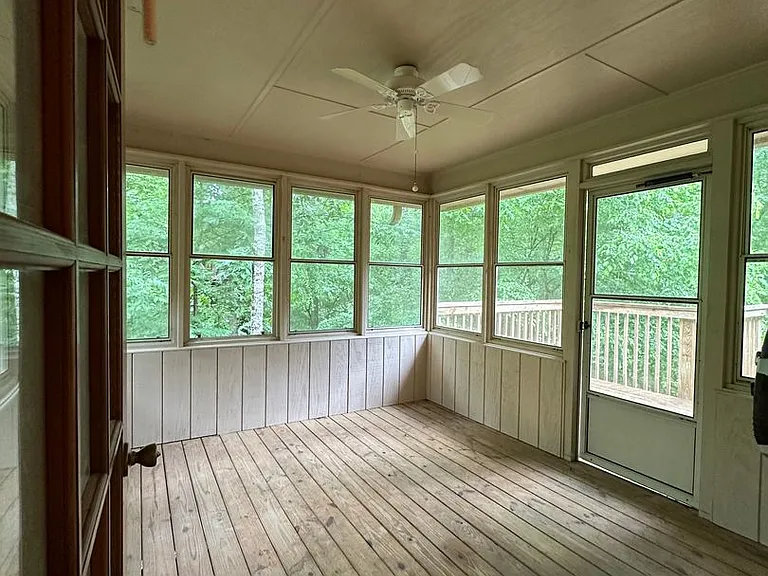 375 Segrest Cir — Photo 16