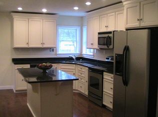 7099 Allisonville Rd, Indianapolis, IN 46220