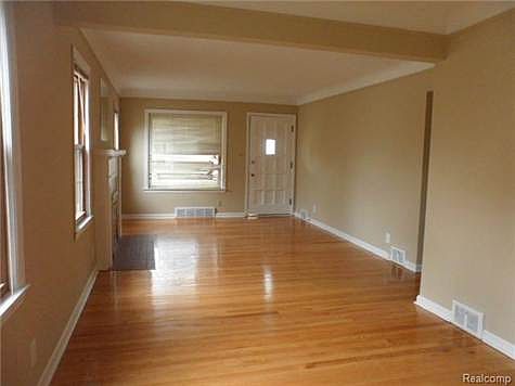 3rd image of 236 E La Salle Ave