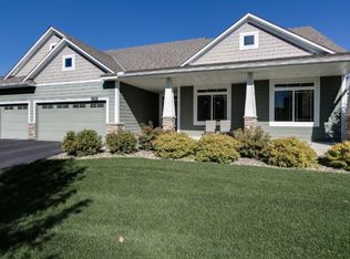 11566 Waterview Way, Woodbury, MN 55129