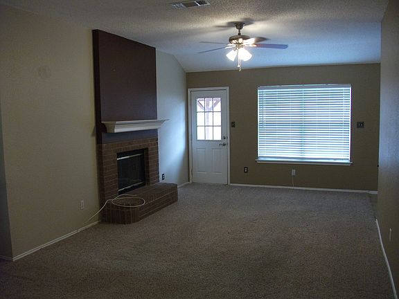 5th image of 3120 Fairfield Dr