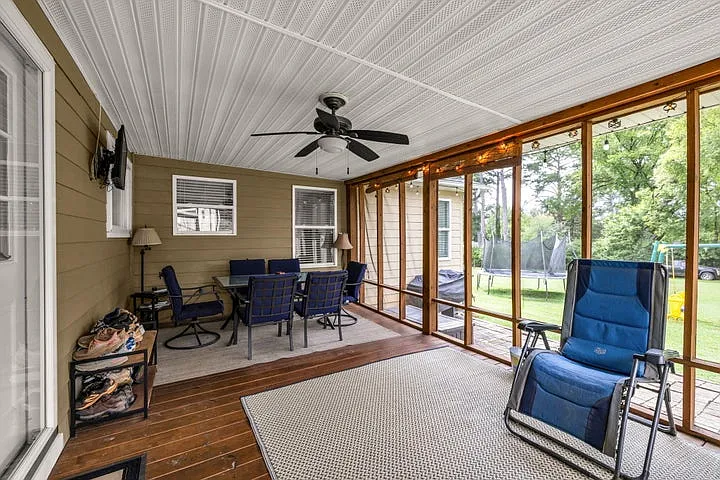 991 Joe Engel Dr — Photo 8
