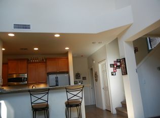 3854 E Branham Ln, Phoenix, AZ 85042