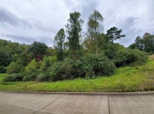 7010 Briarcliff Way, Hurricane, WV 25526