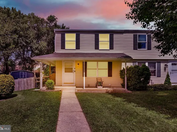 10 Knaves Ct, Baltimore, MD 21236