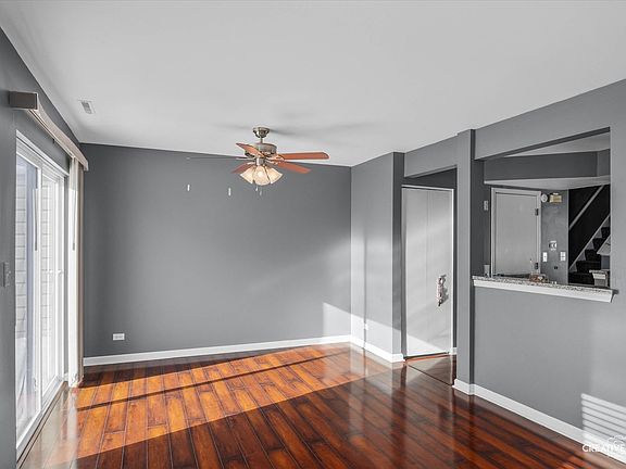 4th image of 609 Hidden Creek Ln #609