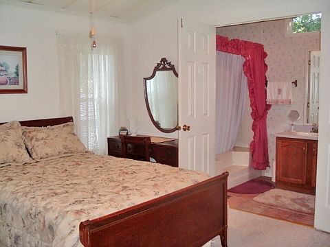 2nd image of 1616 Pennsylvania Ave Unit 254