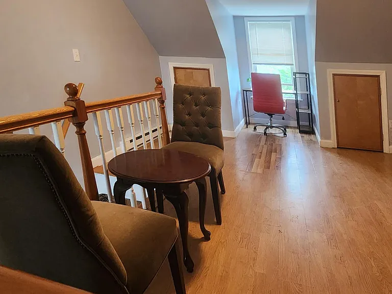 13 Highland St #6 — Photo 3