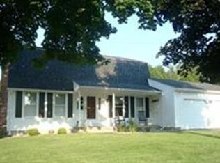 163 Basil Rd, Chicopee, MA 01020