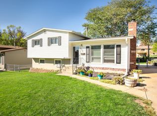 608 Missouri Ave, Mccook, NE 69001